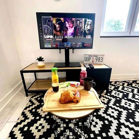 The New-Yorker - Hyper Centre- 2Mn Gare Sncf - Wi-Fi Netflix Gratuit Leilighet Niort Eksteriør bilde